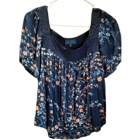 Lucky Brand Tops - Lucky Brand Blouse Womans Medium Navy Floral Peasant Lightweight Boholemian